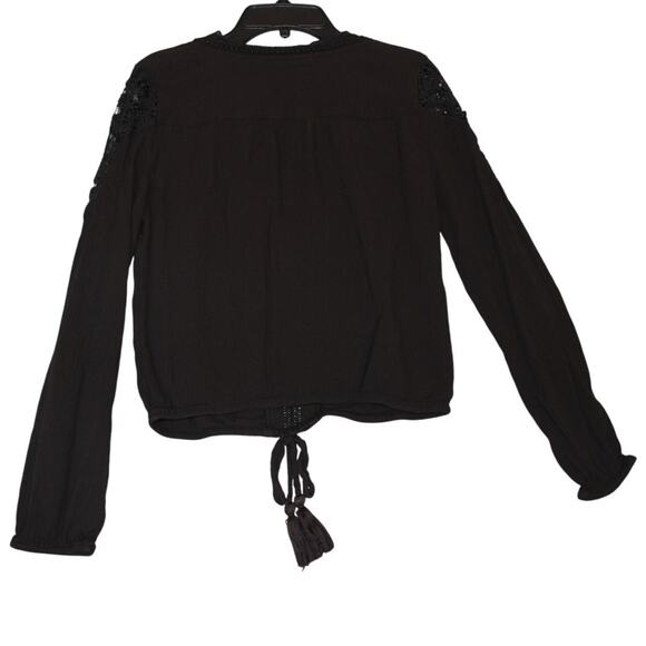 American Rag Womens Black Crochet Shoulder LS Drawstring Top Size Small - Picture 2 of 5